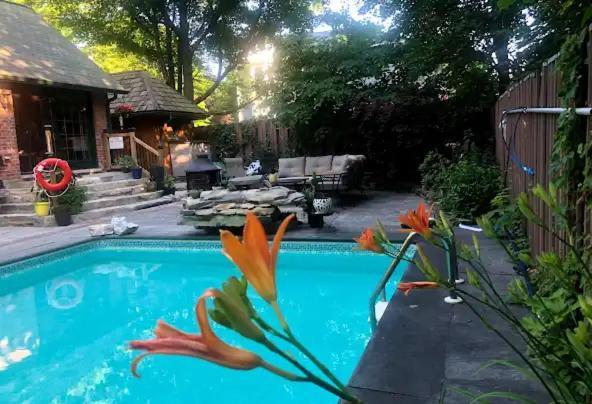 Anneken 1000 Islands B&B Luxury Suites & Spa Brockville Dış mekan fotoğraf