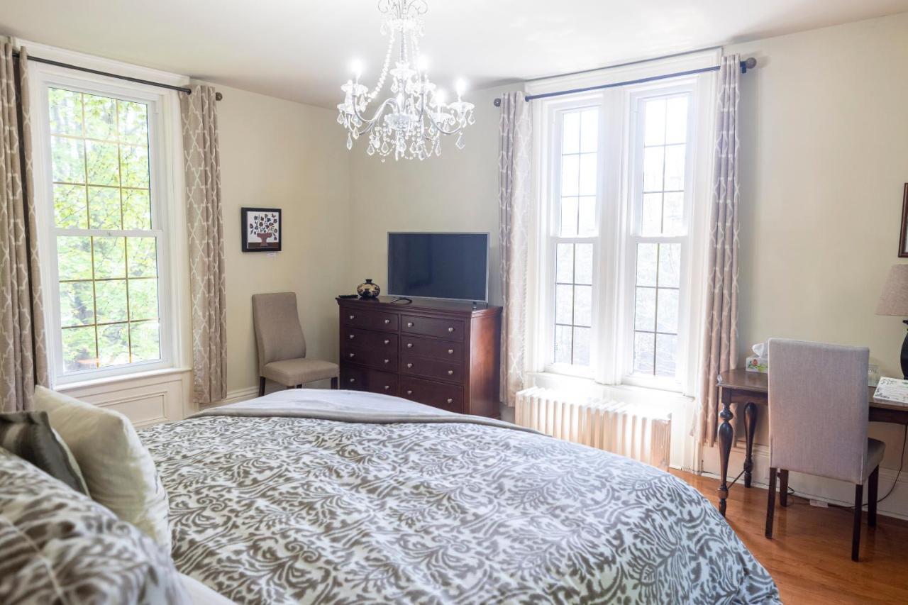 Anneken 1000 Islands B&B Luxury Suites & Spa Brockville Dış mekan fotoğraf
