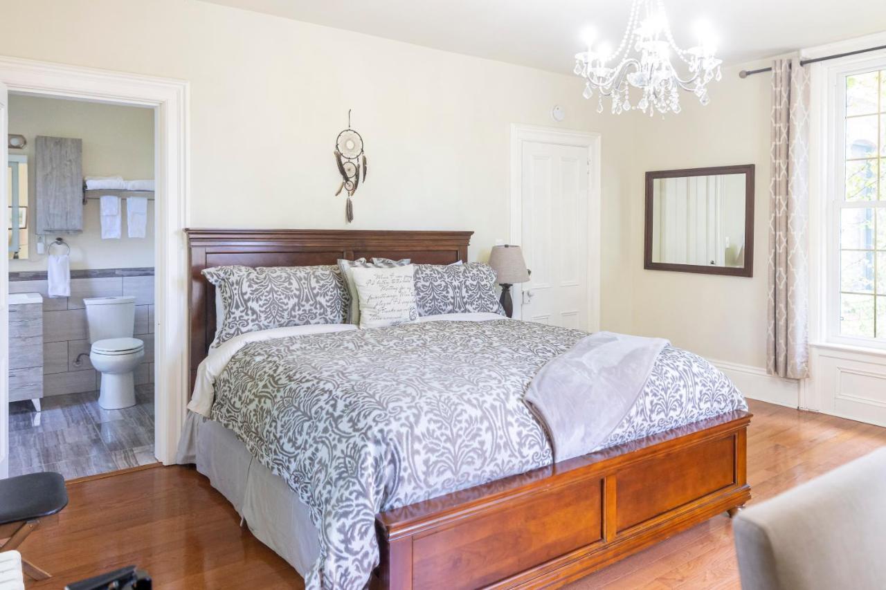 Anneken 1000 Islands B&B Luxury Suites & Spa Brockville Dış mekan fotoğraf
