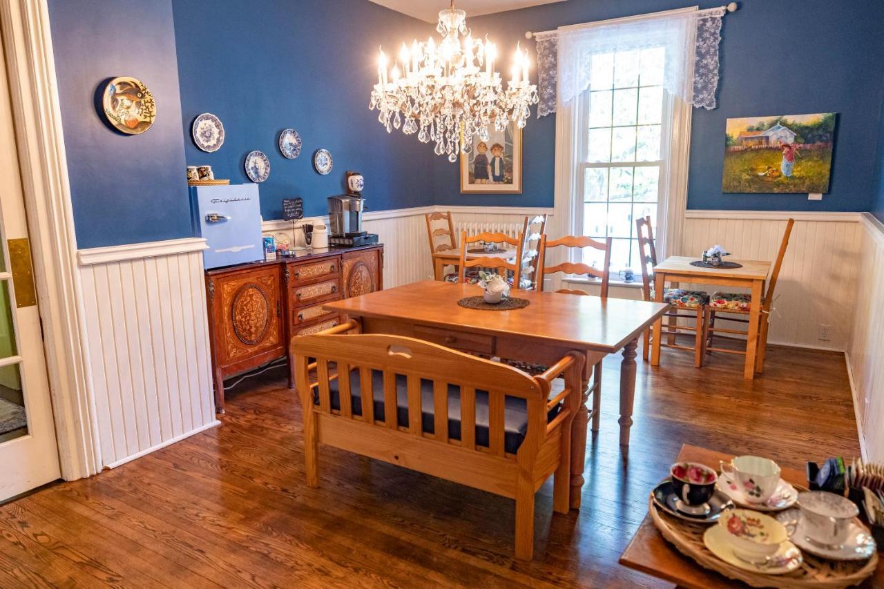 Anneken 1000 Islands B&B Luxury Suites & Spa Brockville Dış mekan fotoğraf